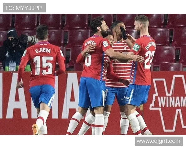 上海足球队以68分领跑世锦赛积分榜展现强劲实力